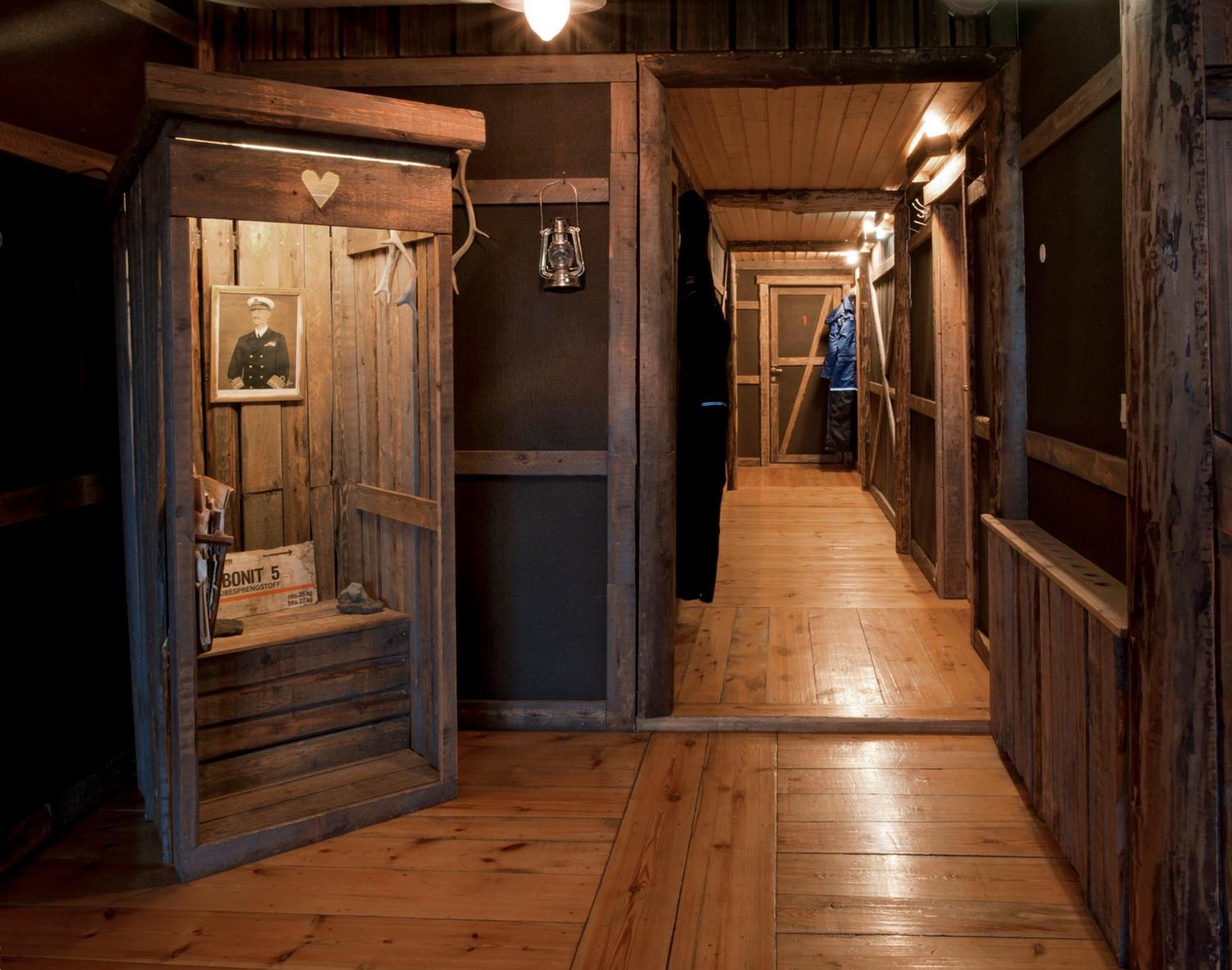 Basecamp Hotel ลองเยียร์เบียน ภายนอก รูปภาพ